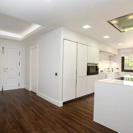 Genteel Venalmar Terrace * אסטפונה