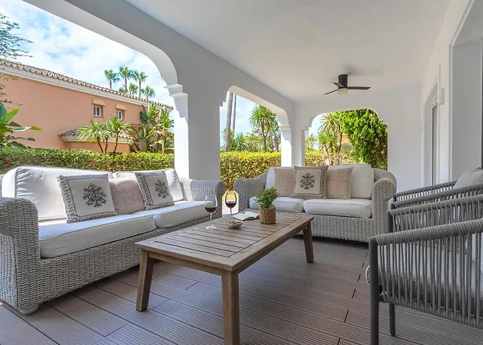 Genteel Venalmar Terrace אסטפונה