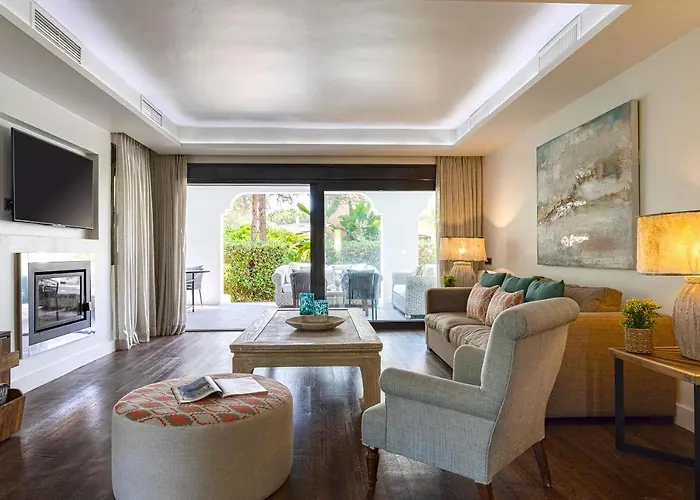 Genteel Venalmar Terrace Estepona